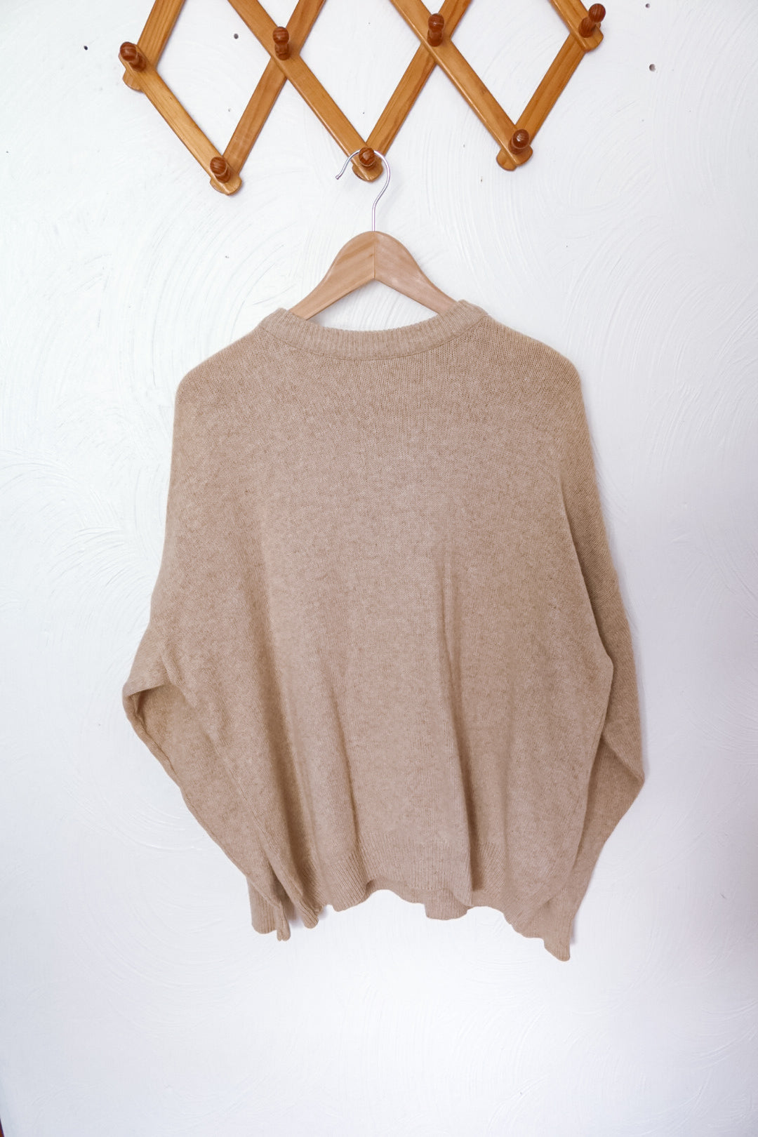 Neutral Sweater (L)