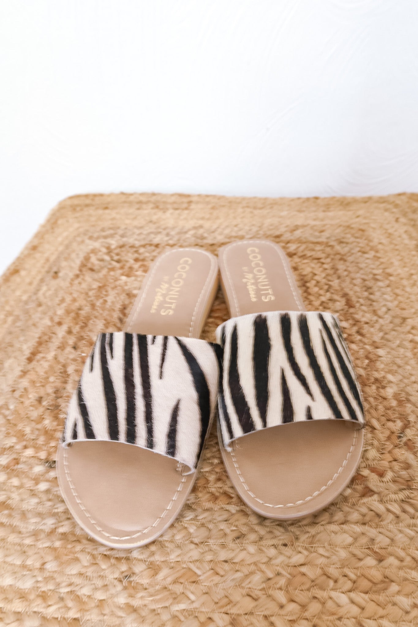 Coconuts by Matisse Sandals (9)